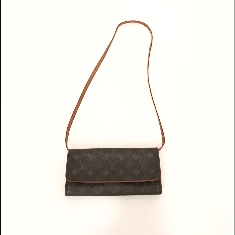 Louis Vuitton twin Pochette GM